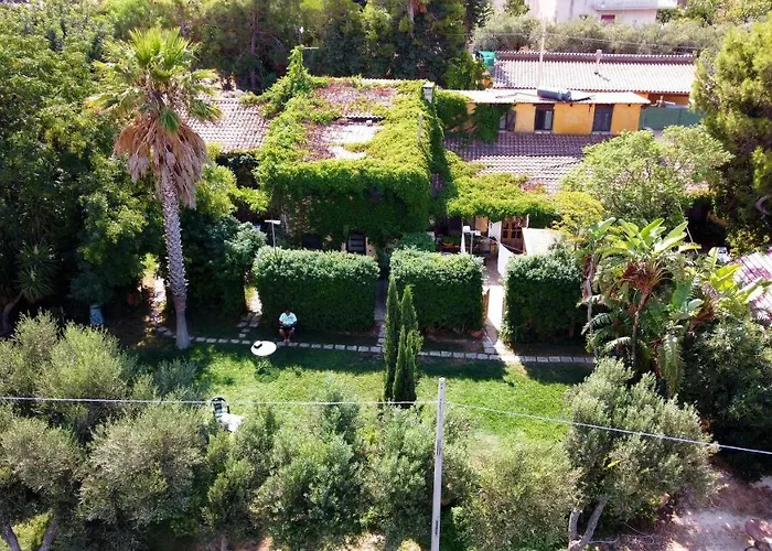 Lejlighedshotel Le Del Vivaio